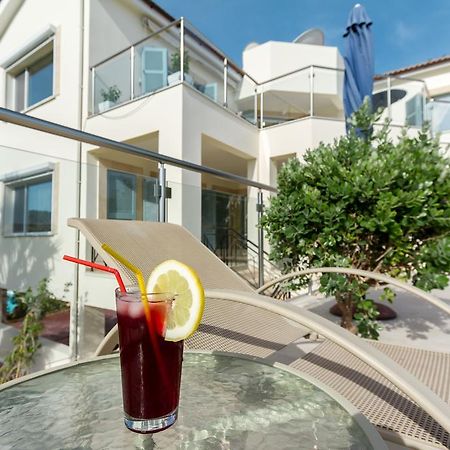 Villa Riverside Polis المظهر الخارجي الصورة
