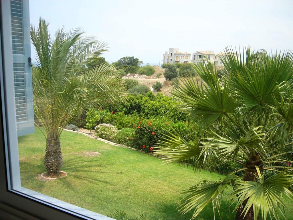 Villa Riverside Polis الغرفة الصورة