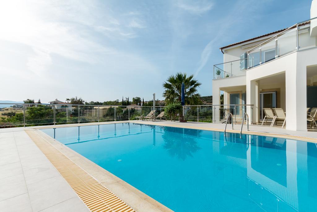 Villa Riverside Polis المظهر الخارجي الصورة